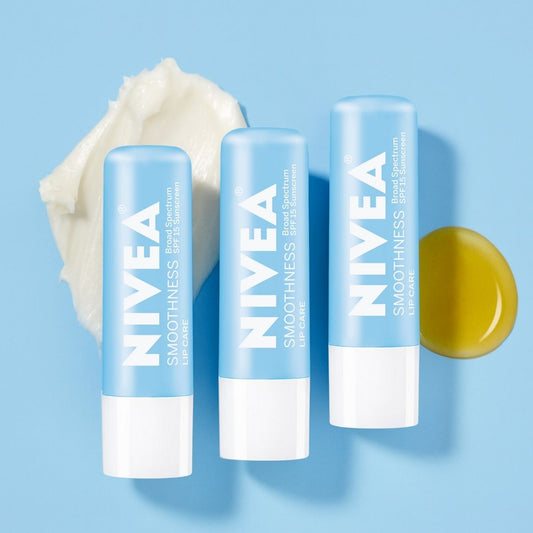 TAF - Nivea SPF 15 Smoothness Lip Balm