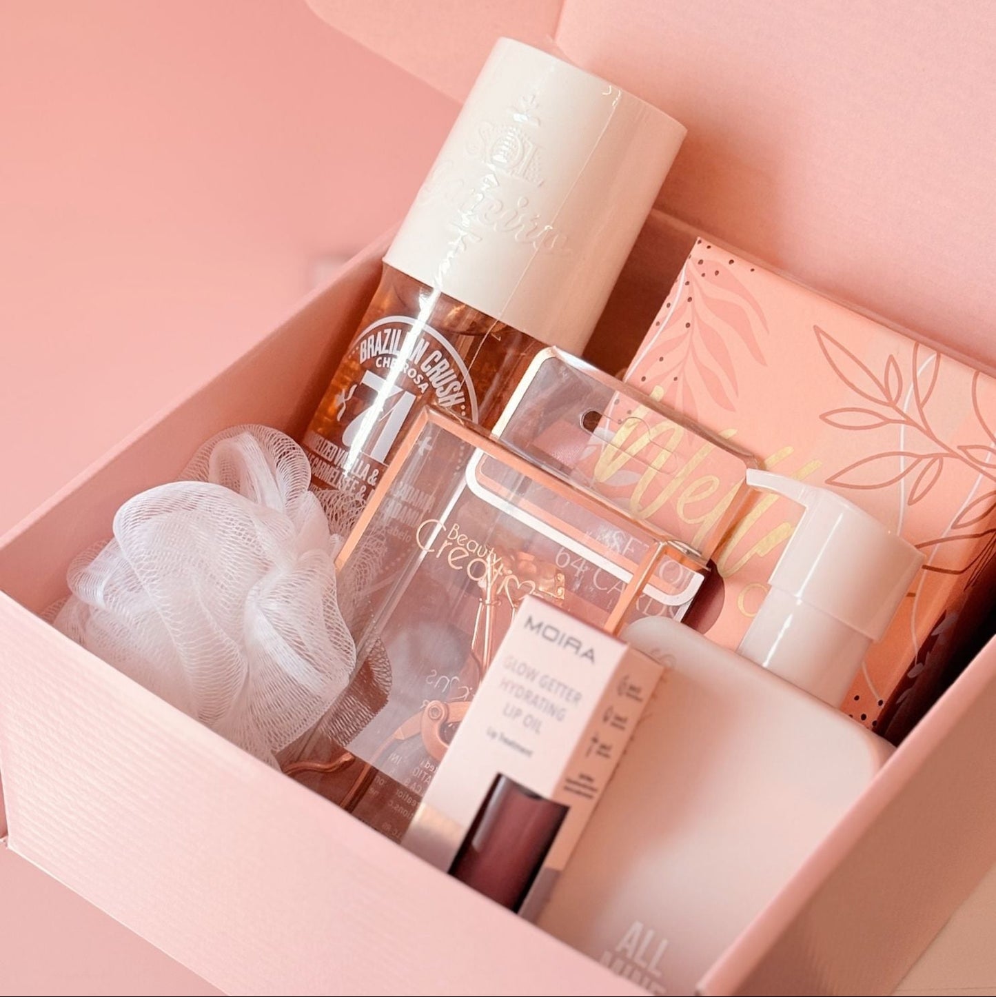 TSS - Warm Hugs Gift Box