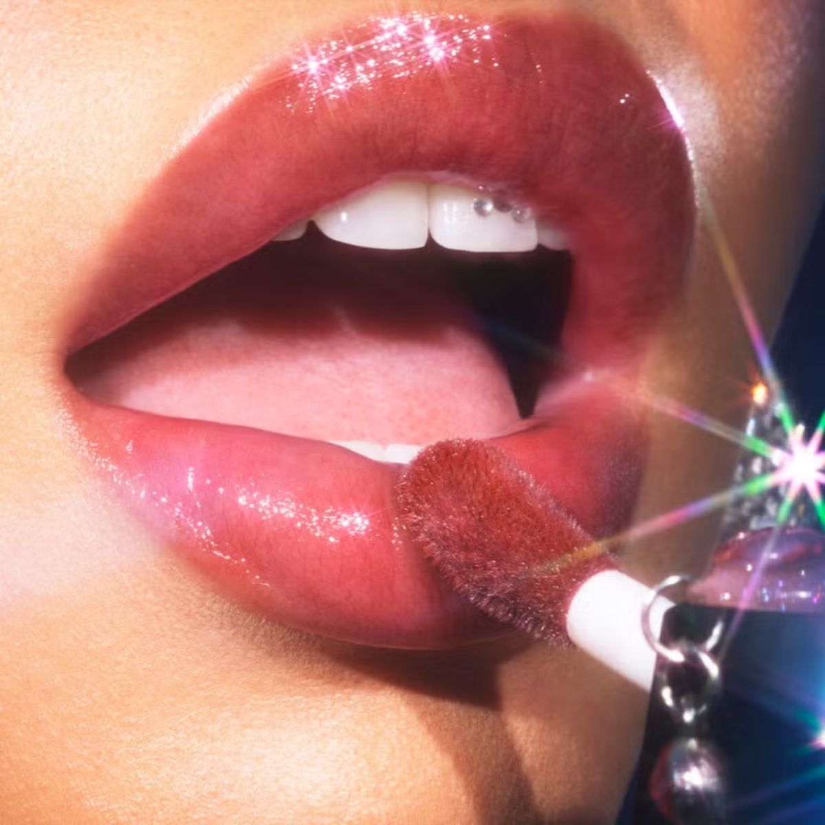 SOG - Elf Glow Reviver Glimmer Finish Lip Oil