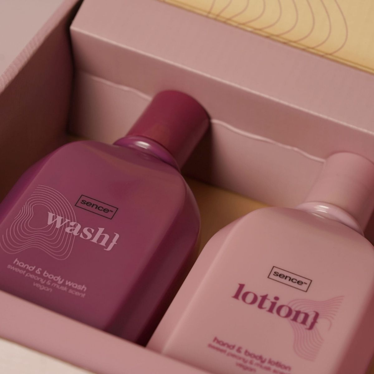 TRU - Sence Cosy Escape Hand Wash & Body Lotion Set