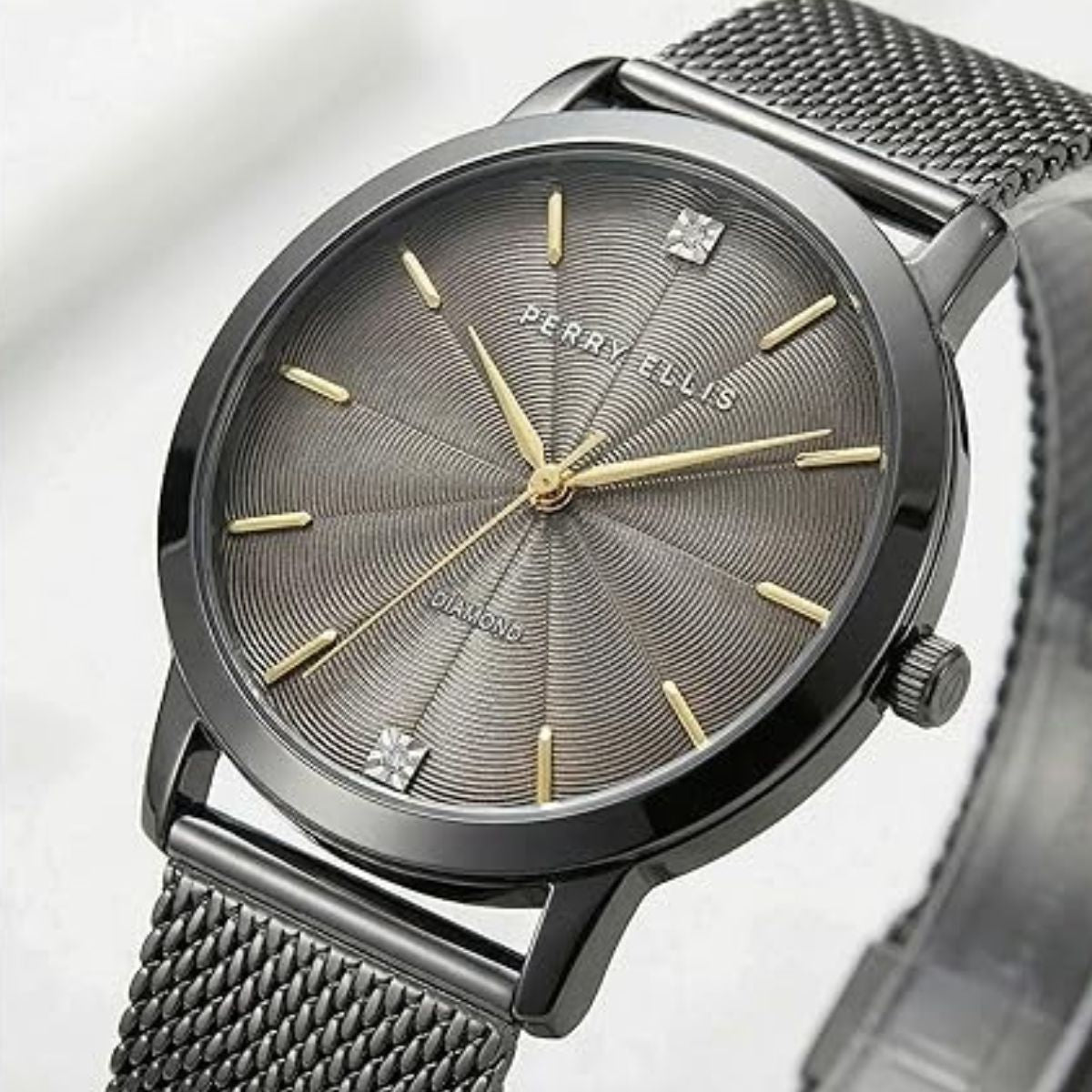 CUR 0192 - Perry Eliis Diamond Accent Gunmetal Mesh Bracelet Watch