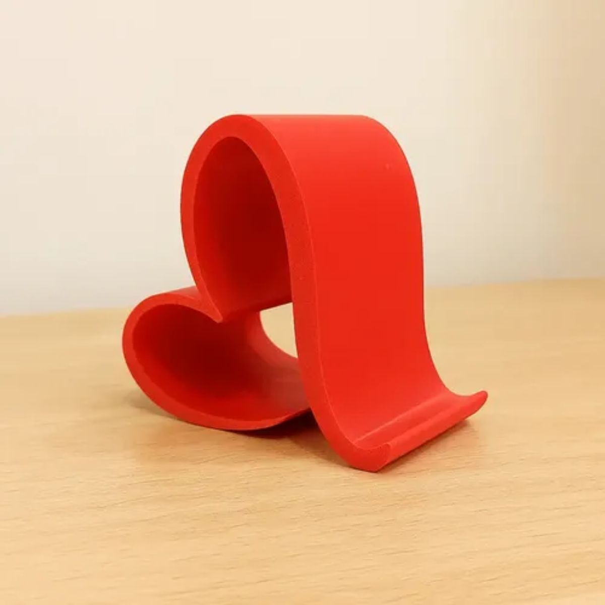 RAN - Heart shaped Phone Stand