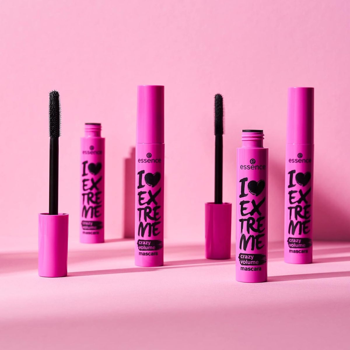 MART - Essence I Love Extreme Crazy Volume Mascara