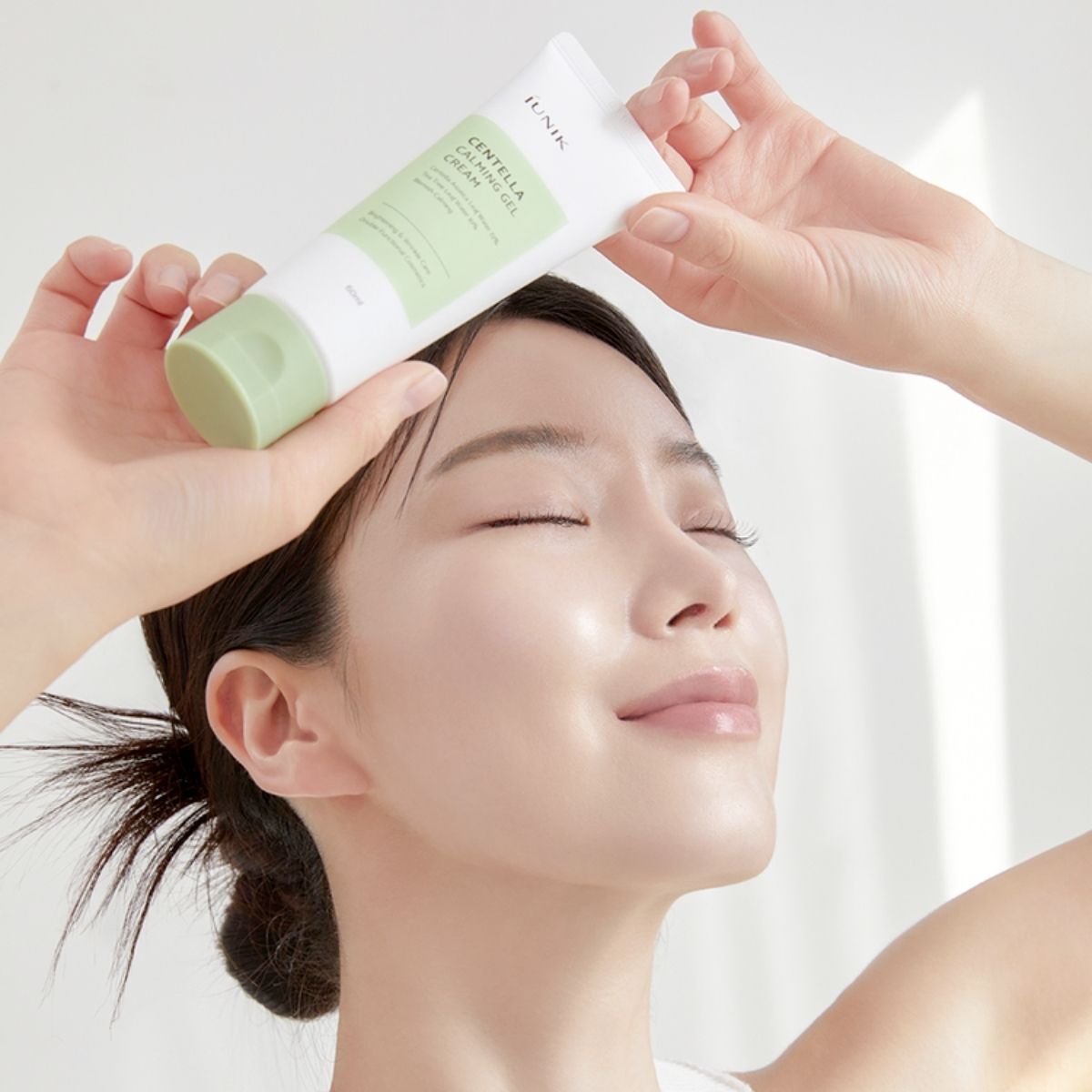 MKO 019 - IUNIK Centella Calming Gel Cream