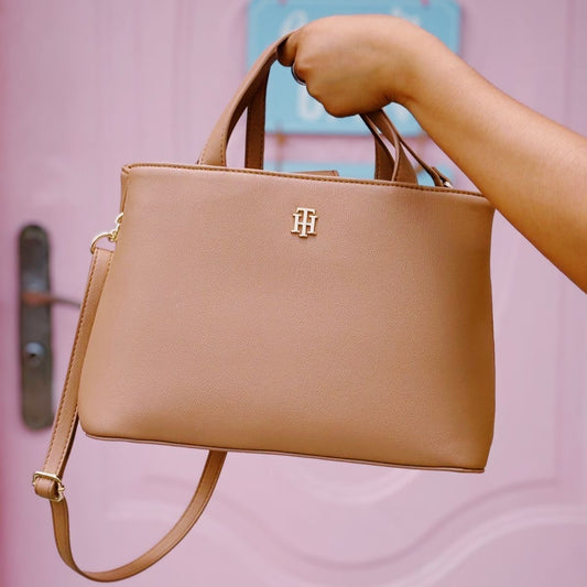 ACC 501 - Tommy Hilfiger Nude Satchel