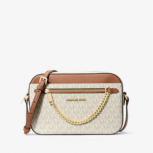 CUR 745 - Michael Kors Vanilla Jet Set Crossbody