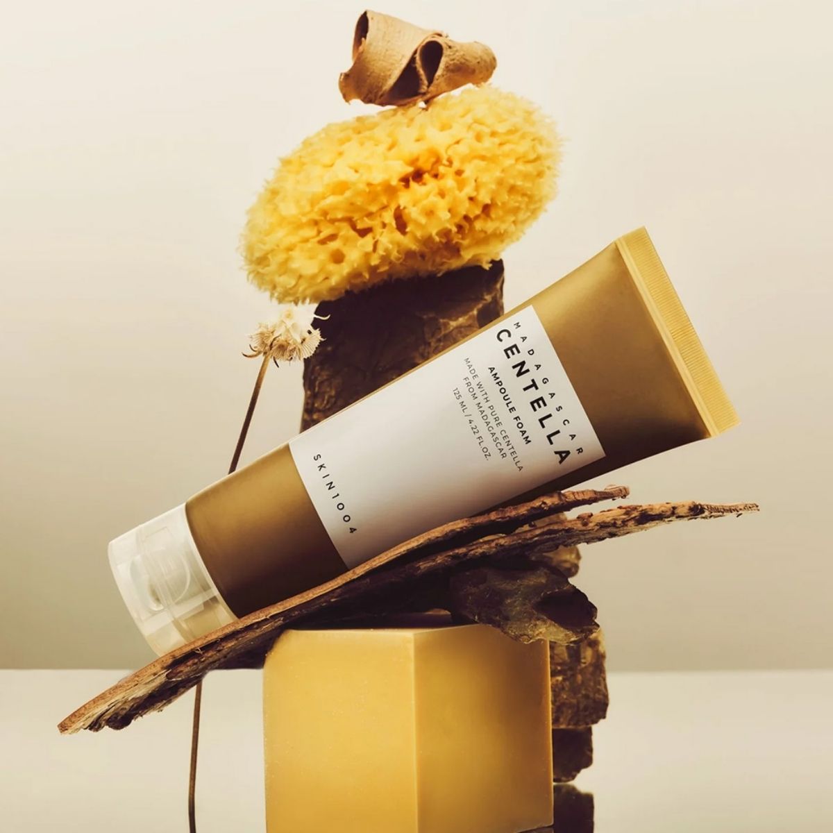 MKO 030 - Skin 1004 Madagascar Centella Ampoule Foam
