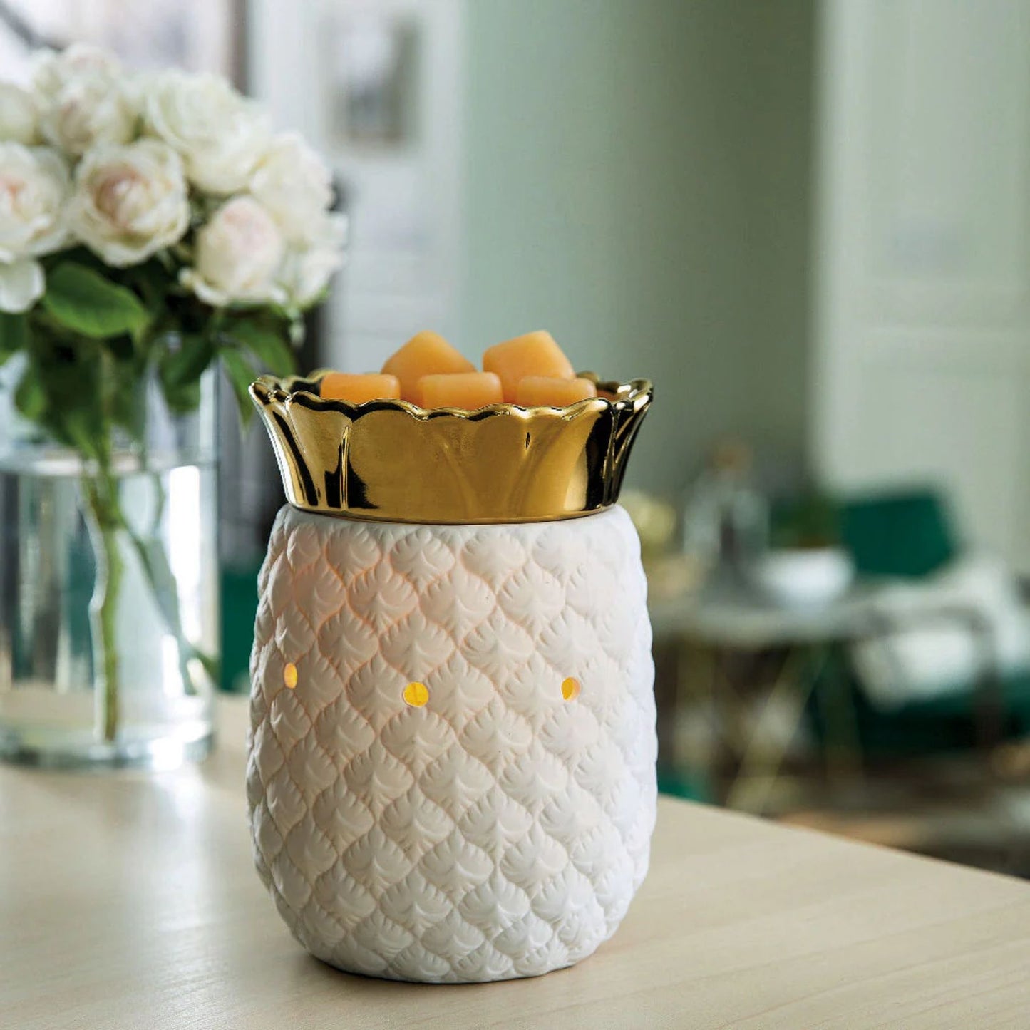 LIT - Candle Warmers Pineapple