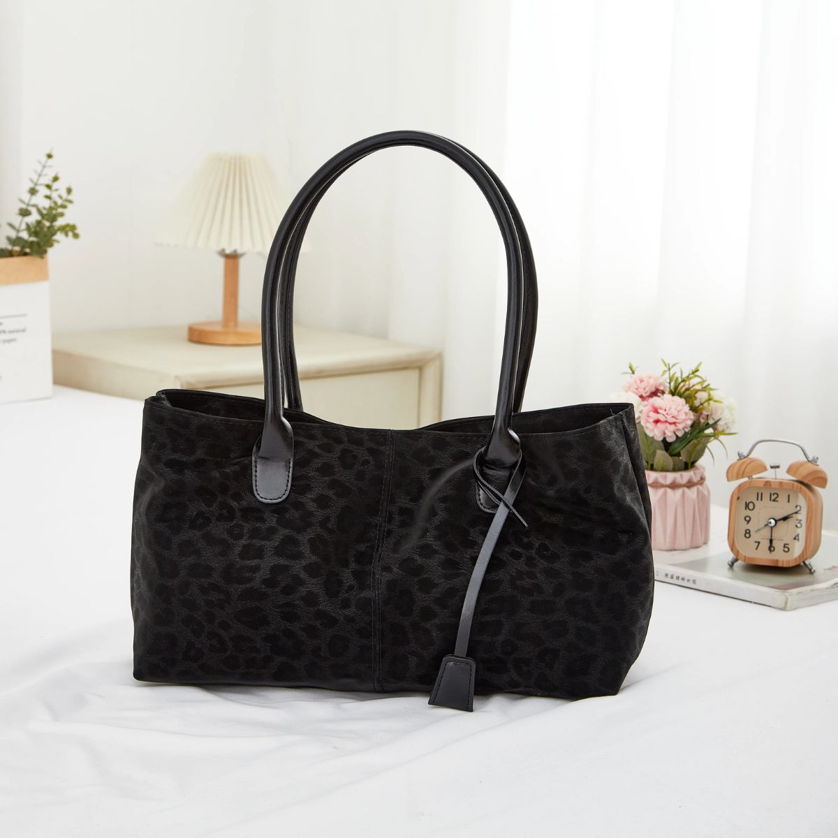 LGG -  Black Faux-leather Leopard Print Shoulder Bag