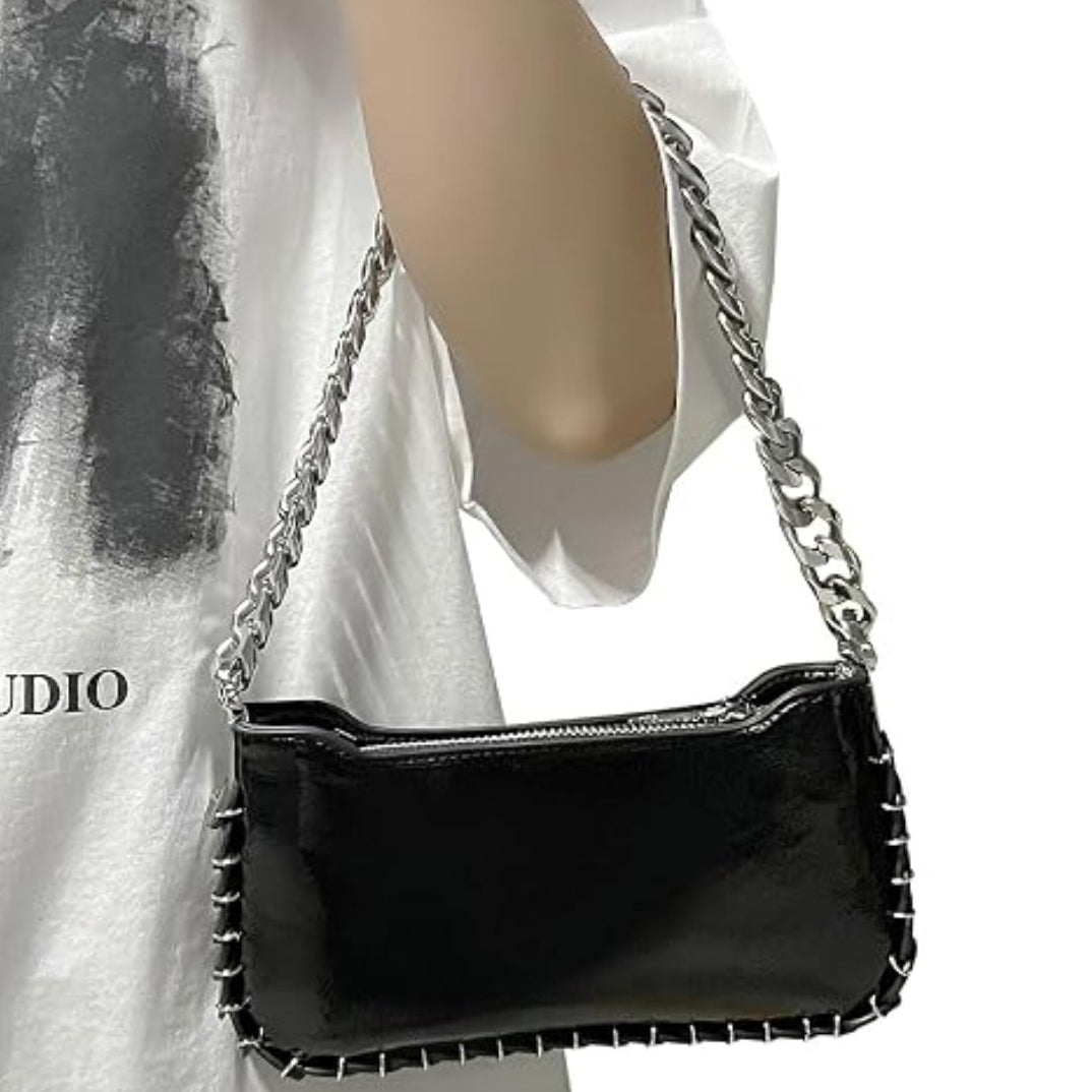 LGG - Glossy Chain Shoulder Bag