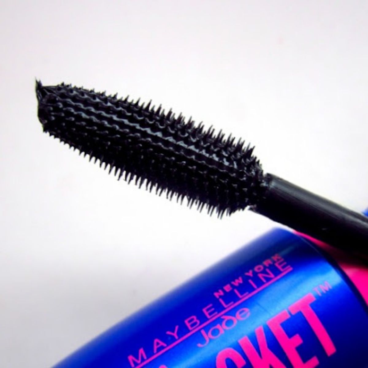 SOG - Maybelline Volum' Express The Rocket Mascara