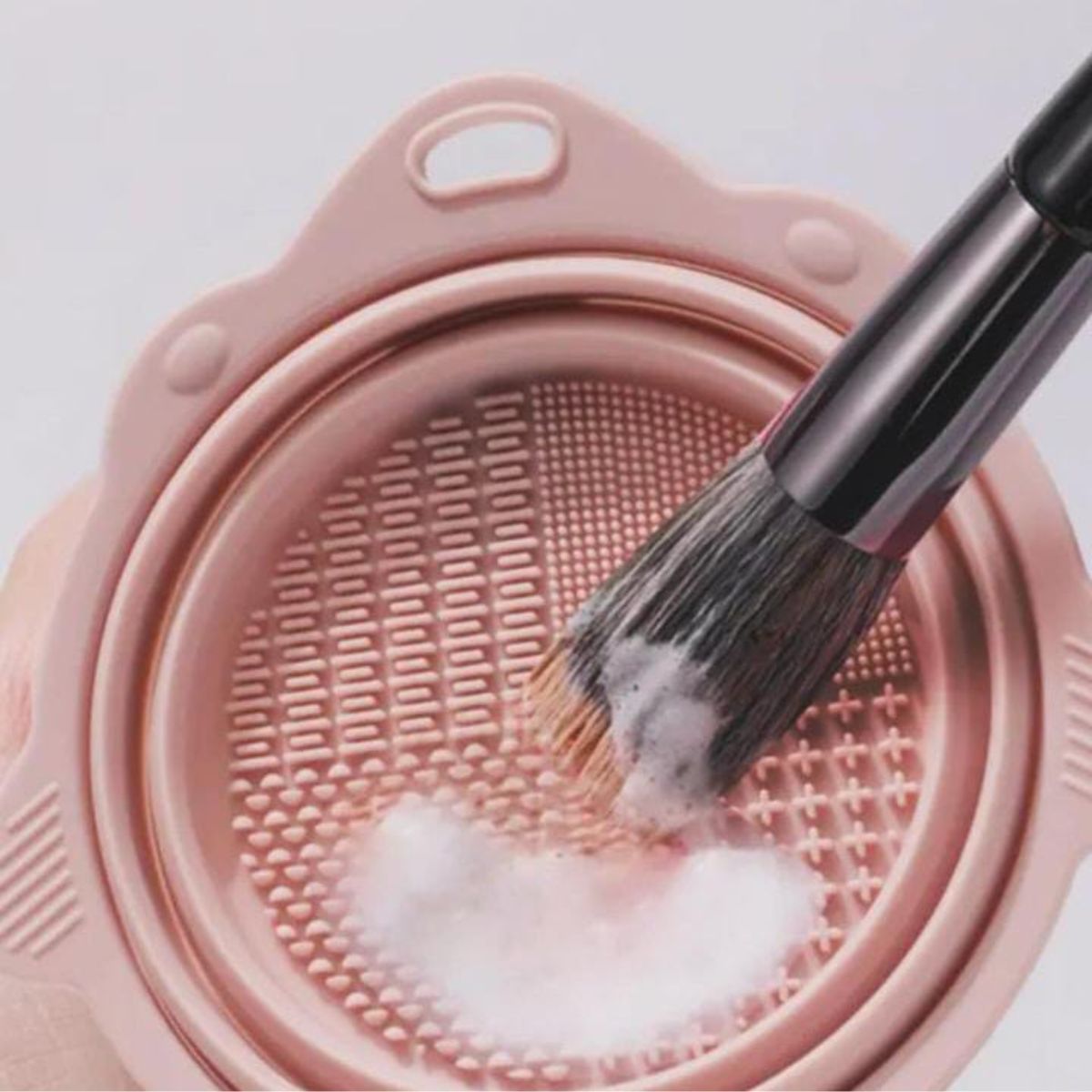 NN - Pink Make Up Brush Cleansing Pad Bowl