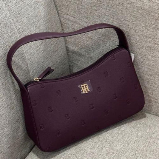 ACC 654 - Tommy Hilfiger Maroon Fall Crossbody Bag