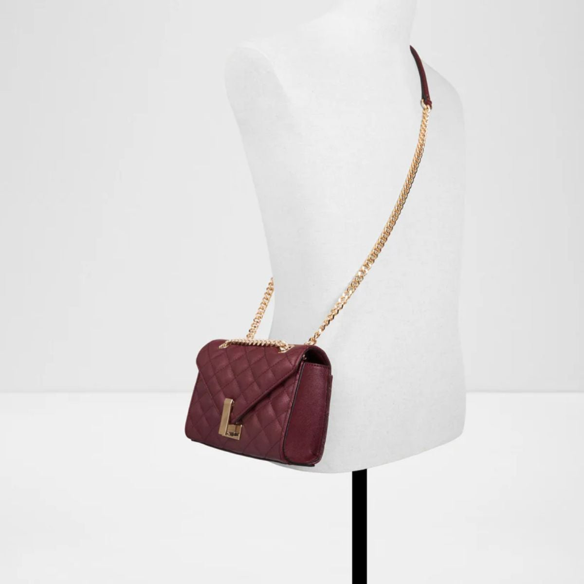 CUR 0126 - Aldo Plum Chelsyyx Convertible Bag