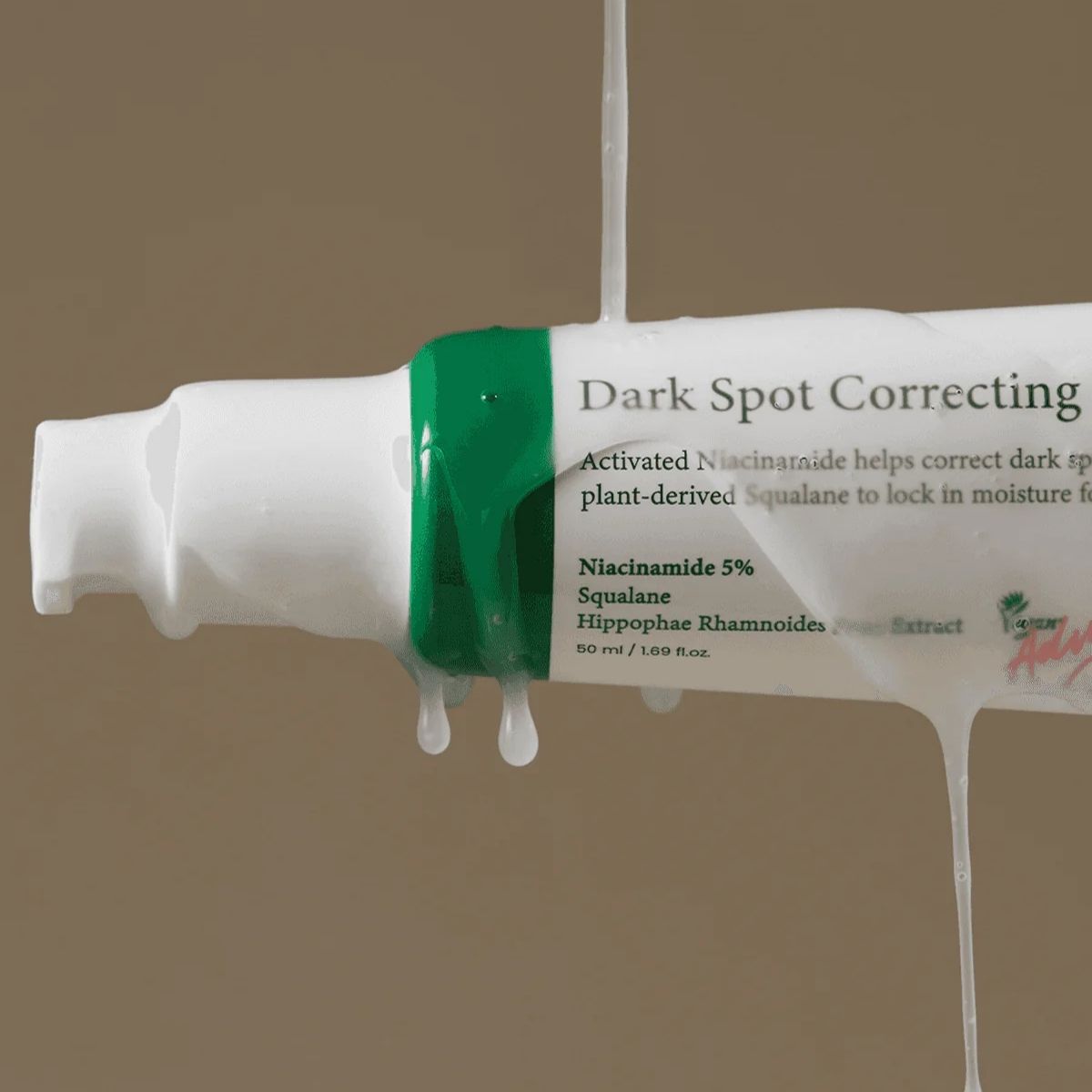 MKO 016 - Axis Y Dark Spot Correcting Glow Serum